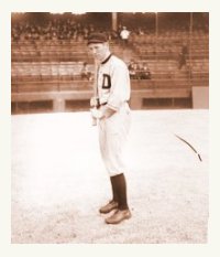 Harry Heilmann lost the 1915 PCL batting title by one point but he had multiple=